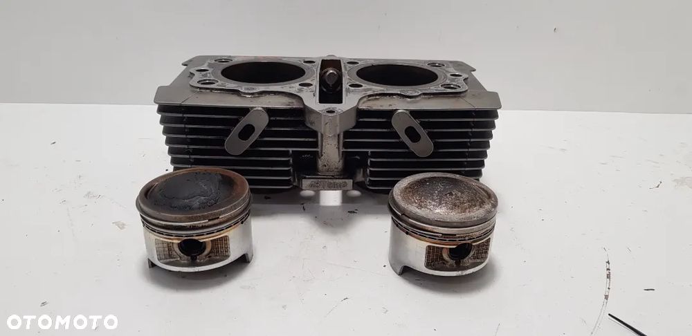 Suzuki GS 500 Cylinder - 1