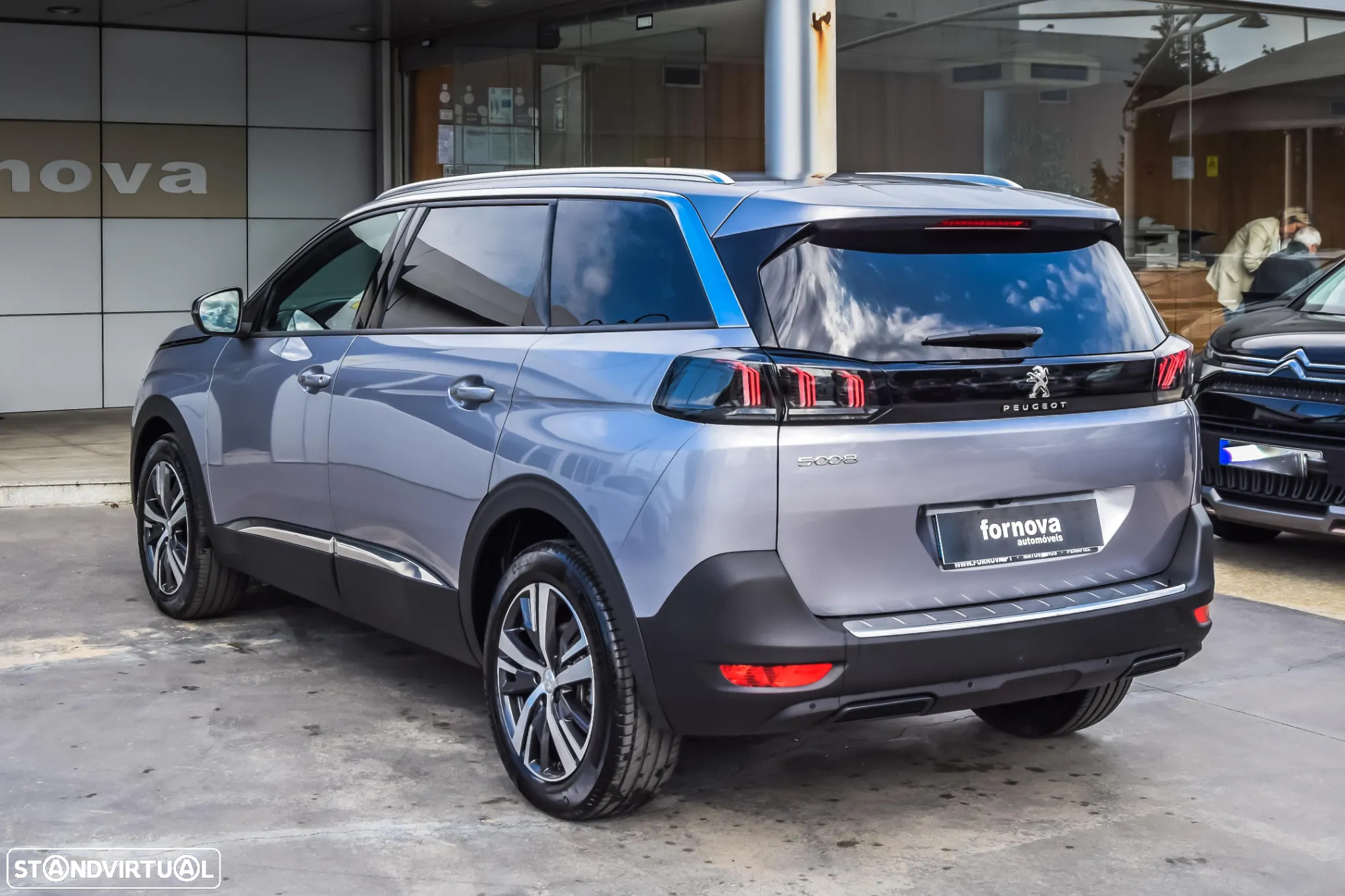 Peugeot 5008 1.5 BlueHDi Allure Pack EAT8 - 7