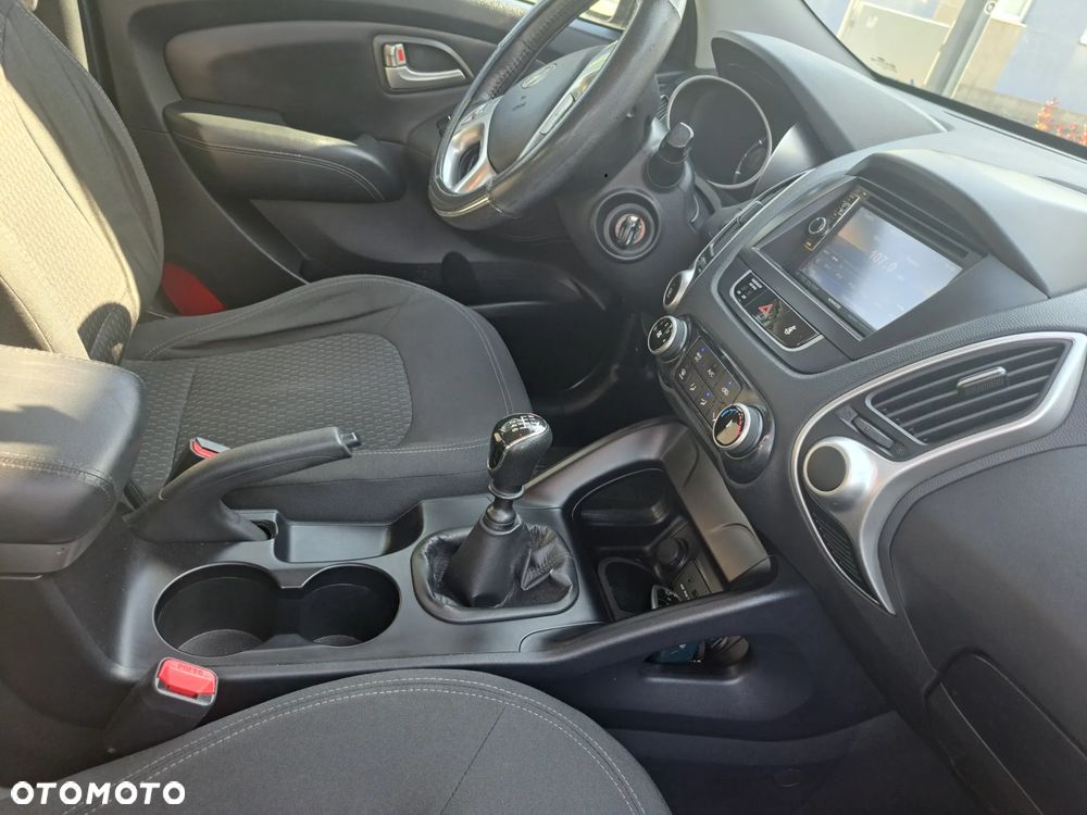Hyundai ix35 1.6 2WD blue Style - 36