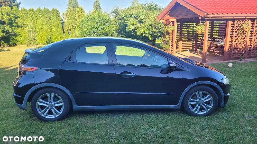 Honda Civic 1.8 Comfort - 12
