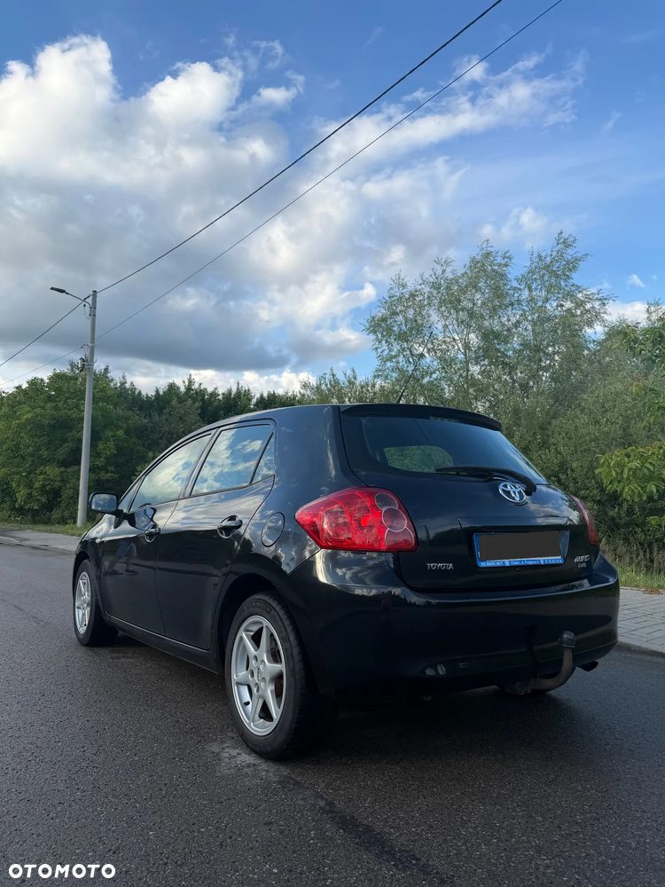Toyota Auris 2.0 D-4D Sol - 4
