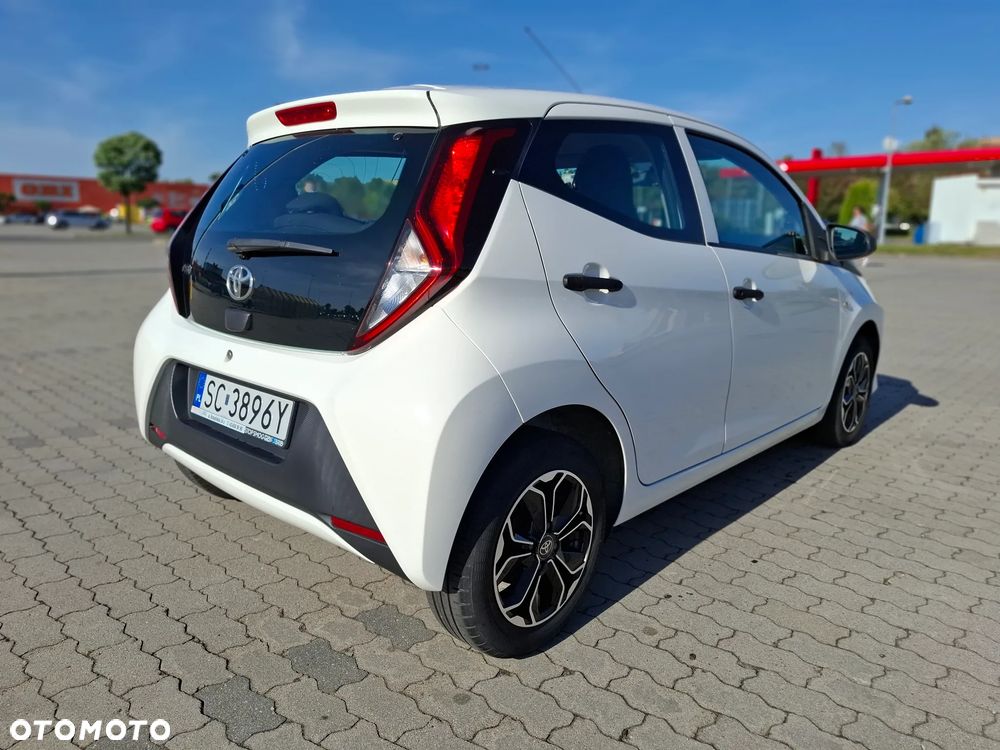 Toyota Aygo x - 4