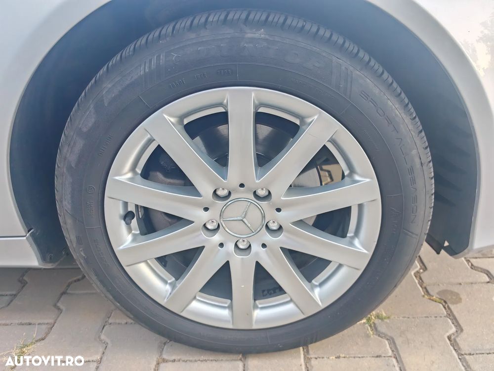Mercedes-Benz C 180 CGI BlueEFFICIENCY - 11