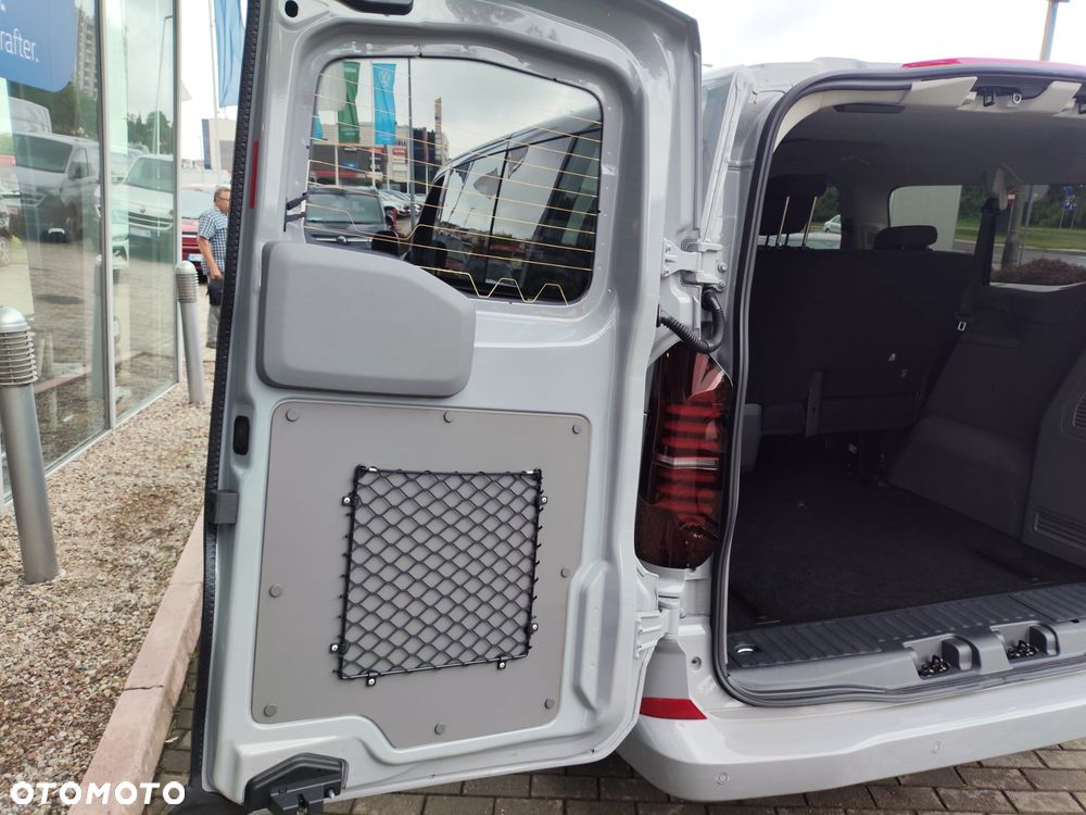Volkswagen Caravelle - 20