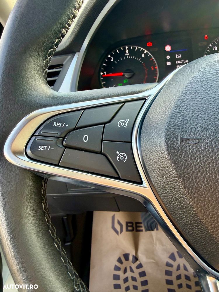 Renault Captur BLUE dCi Zen - 18