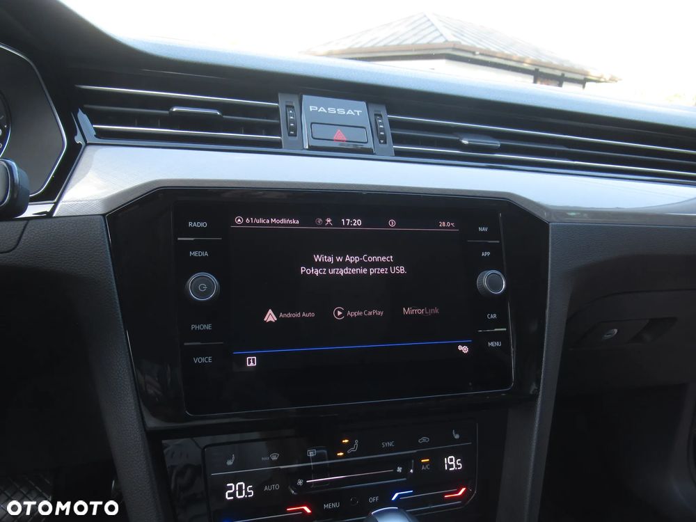 Volkswagen Passat 2.0 TDI EVO Business DSG - 33