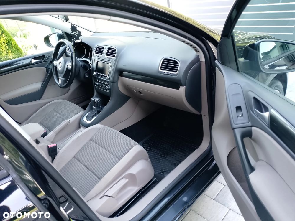 Volkswagen Golf 1.4 TSI Highline DSG - 13