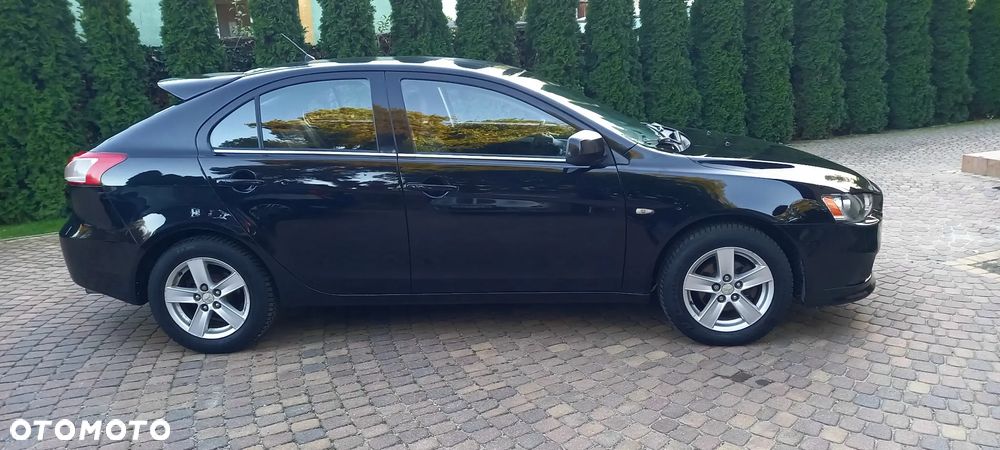 Mitsubishi Lancer 2009 photo 5