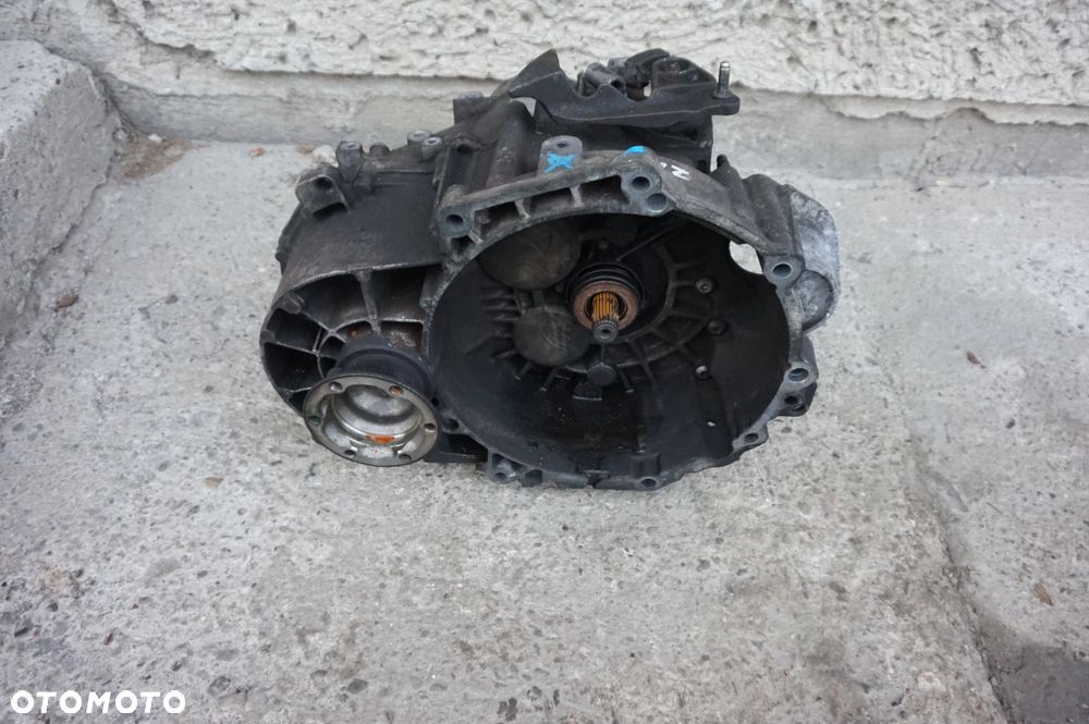 SKRZYNIA 2.0 TDI LNZ VW PASSAT GOLF TOURAN - 2