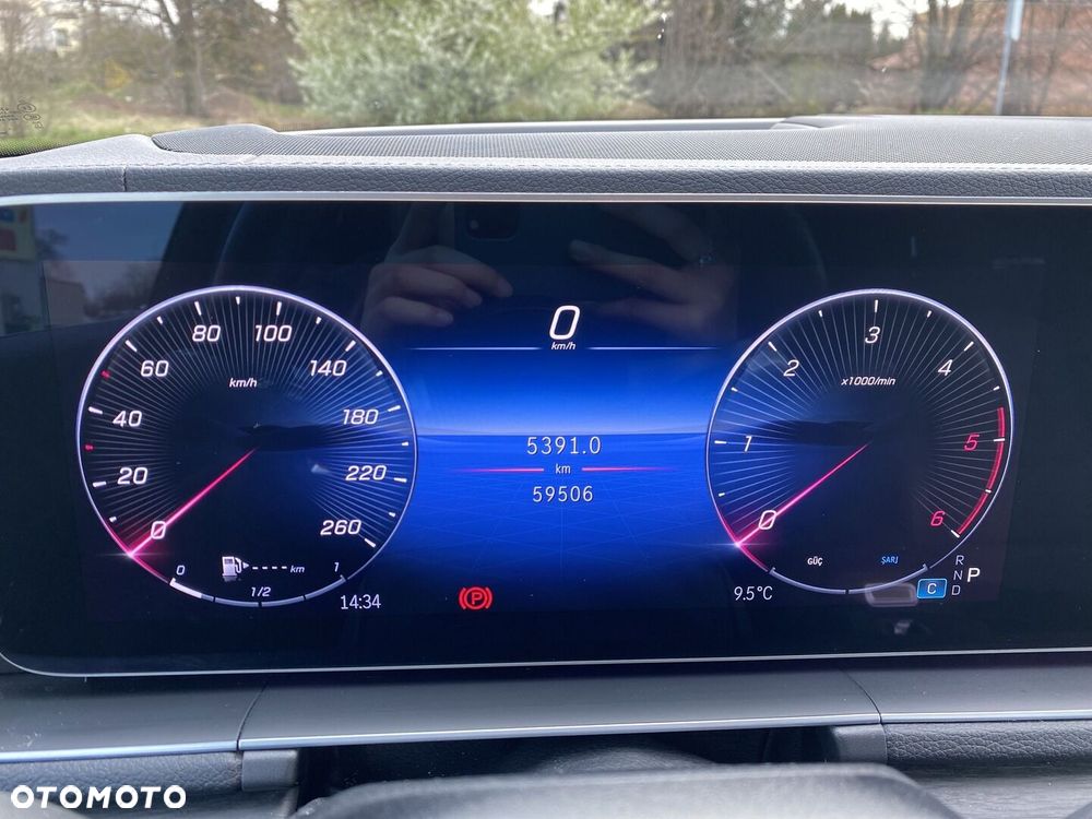 Mercedes-Benz GLE - 27