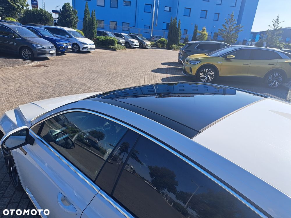 Volkswagen Arteon 2.0 TDI R-Line DSG - 8