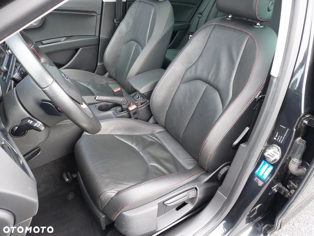 Seat Leon 2.0 TDI DPF Start&Stop DSG FR - 22