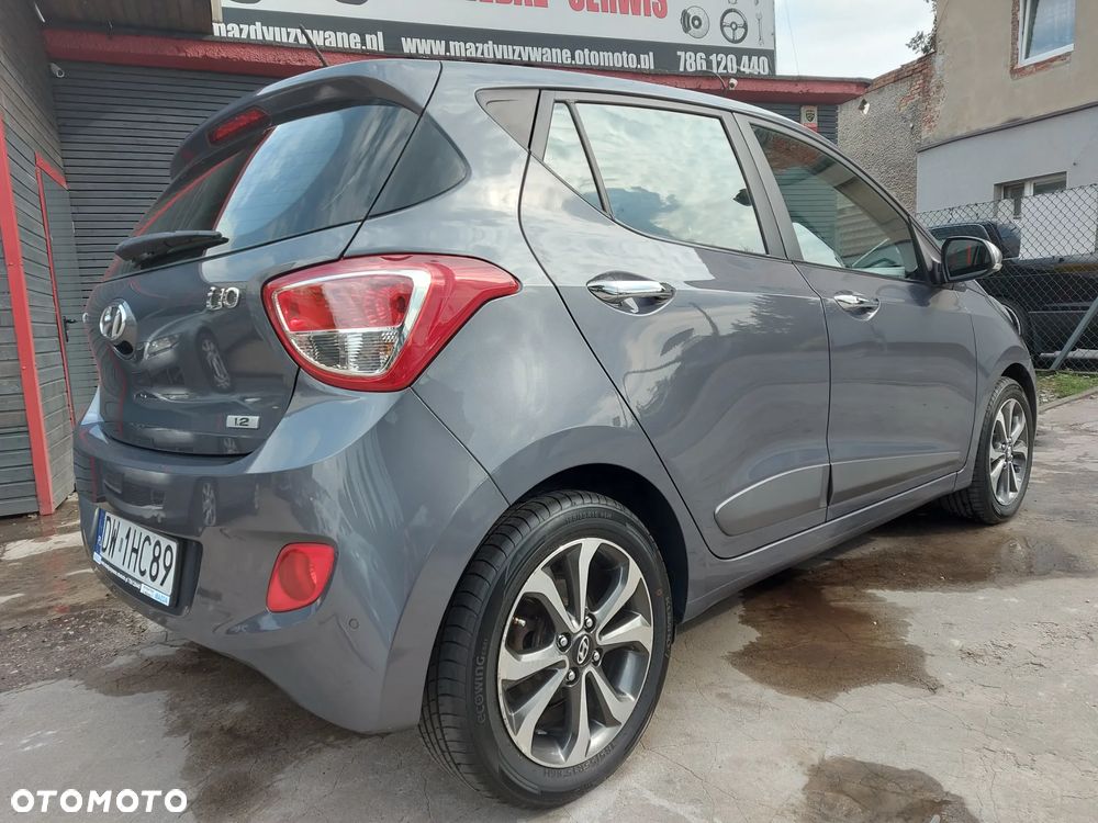 Hyundai i10 1.2 Premium - 18
