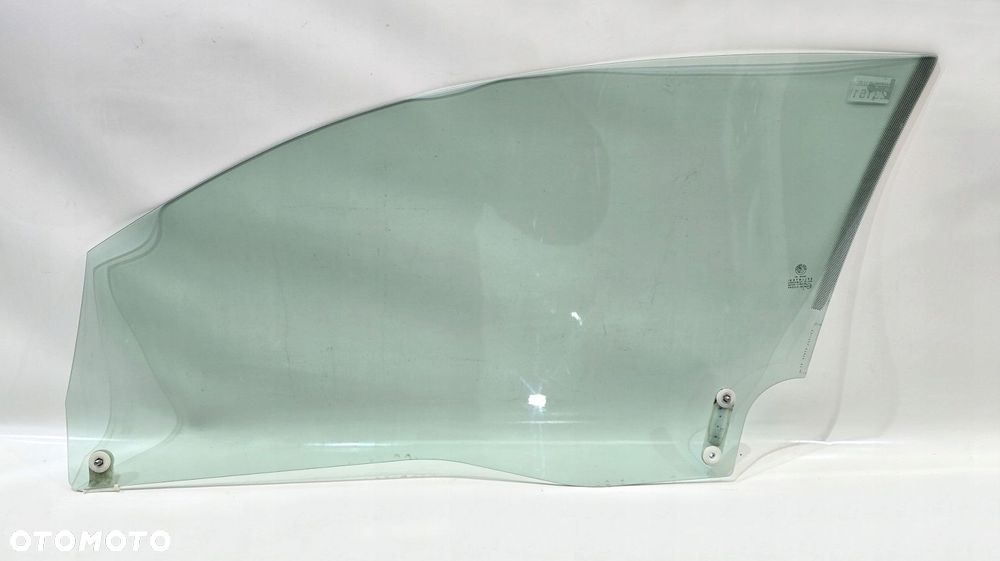 szyba drzwi prawa alfa romeo gt 03r - 2