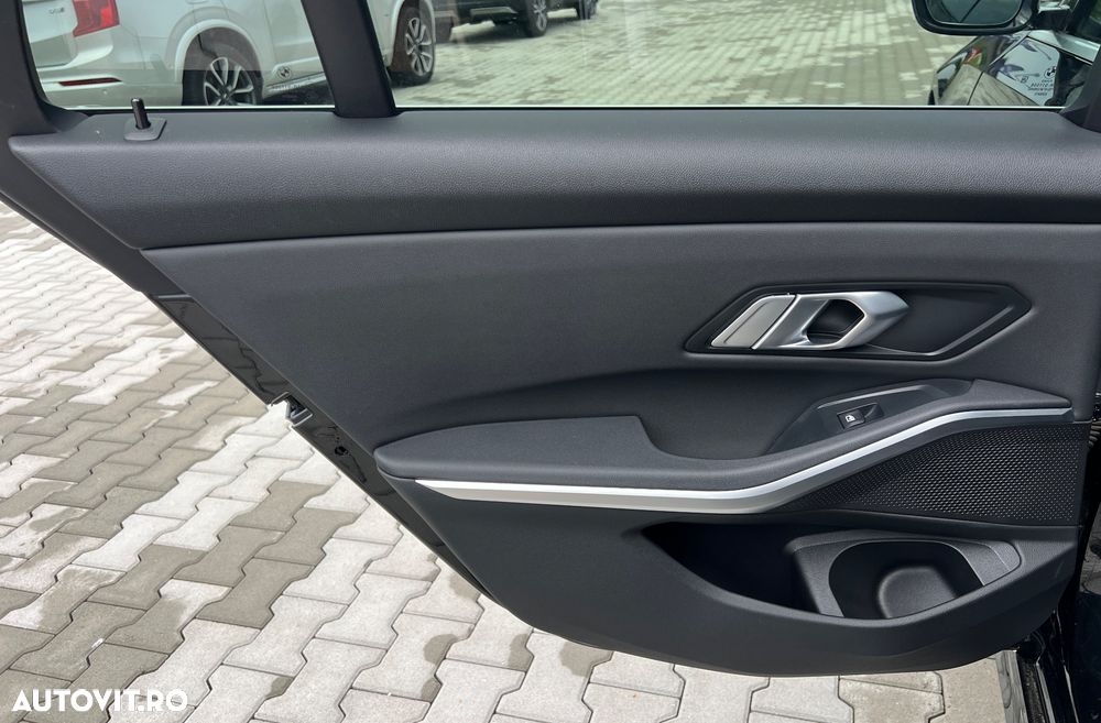 BMW Seria 3 318d Aut. Luxury Line - 22