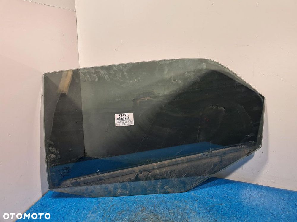 CHRYSLER 300C KOMBI 3.0 CRD SZYBA DRZWI TYŁ LEWA - 1