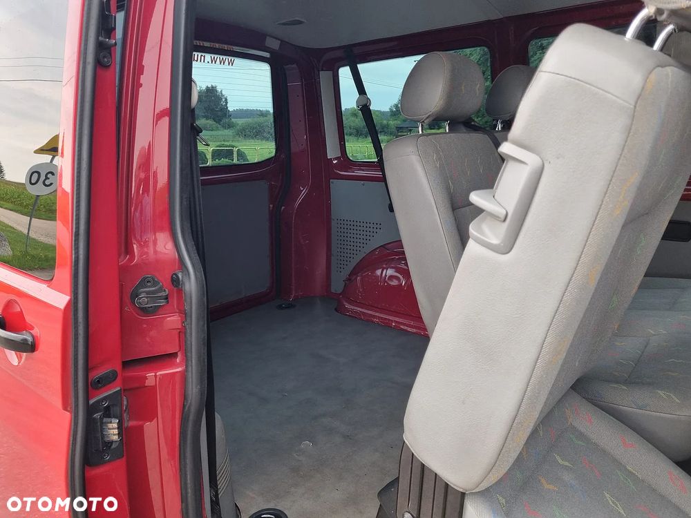 Volkswagen Transporter - 19