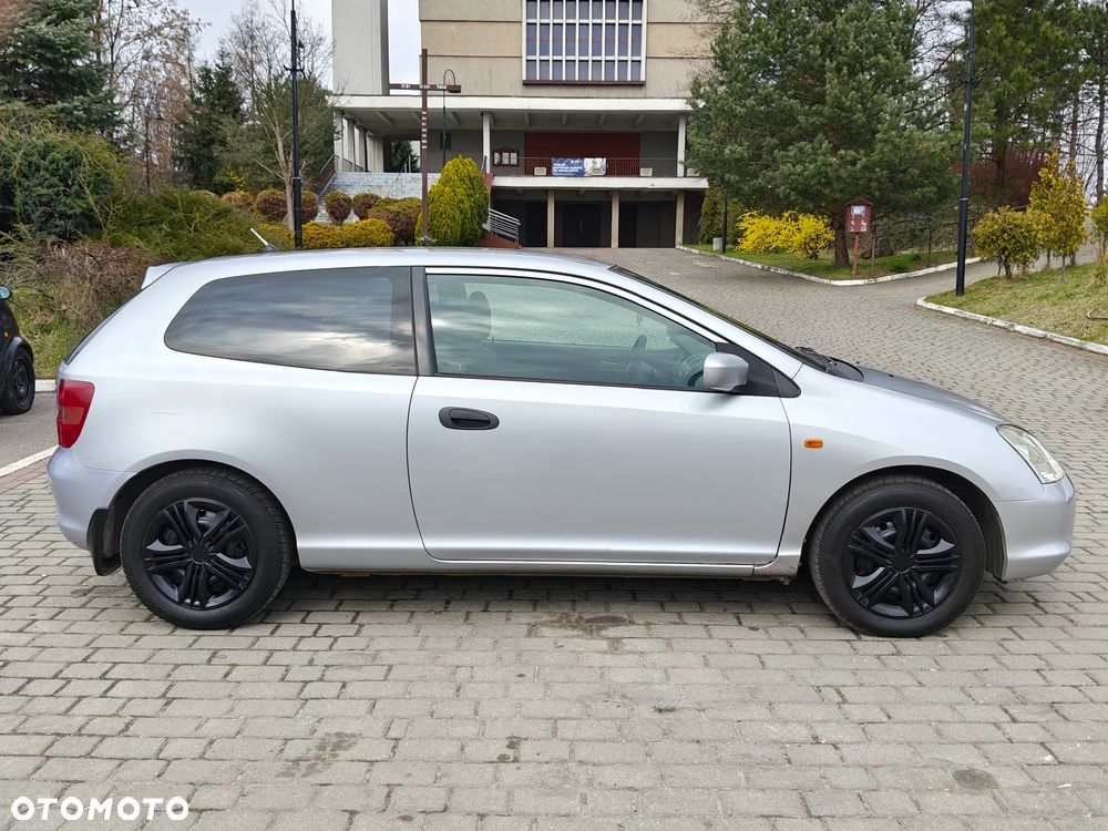 Honda Civic 1.4i LS - 26