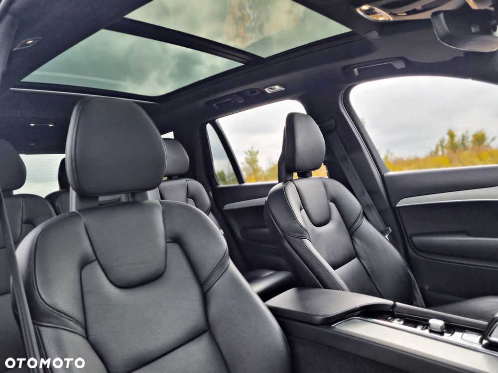 Volvo XC 90 B5 D AWD Geartronic Momentum - 18