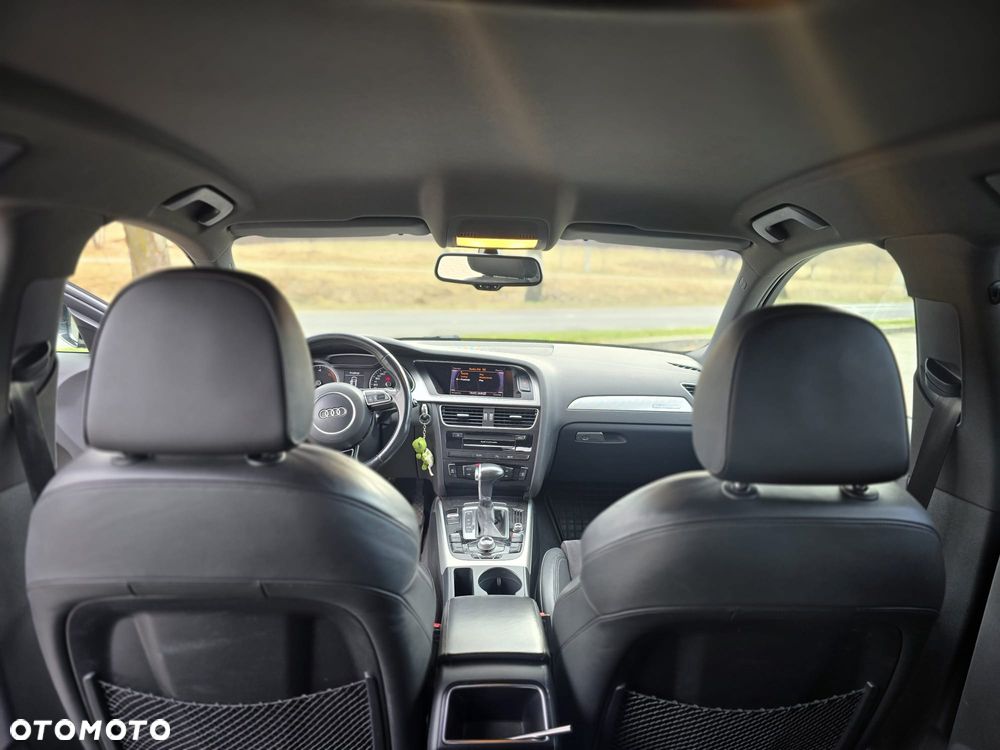 Audi A4 Avant - 16