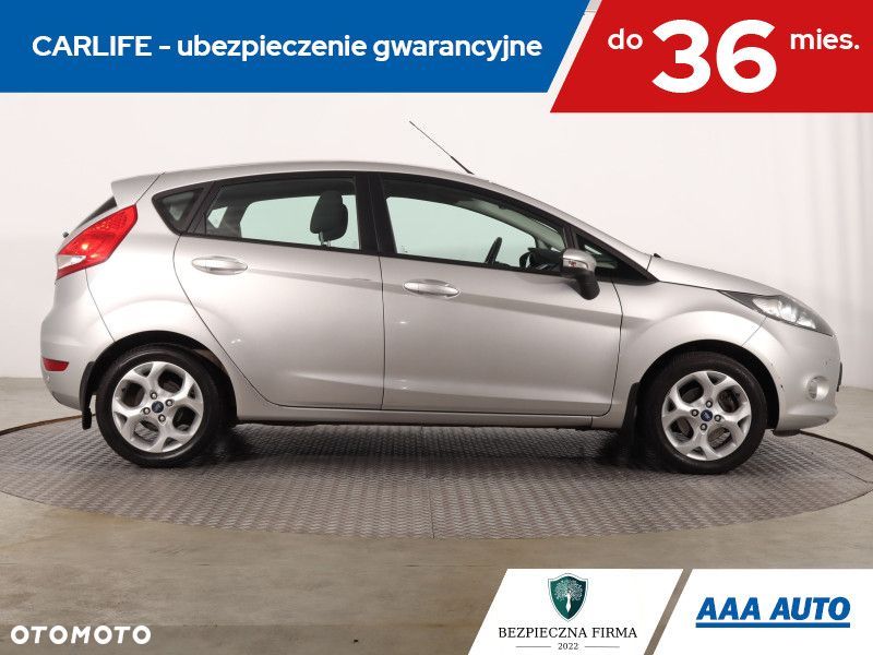 Ford Fiesta - 8