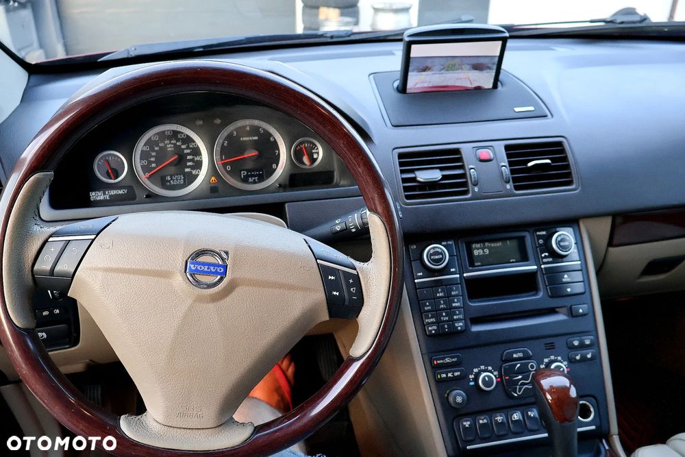 Volvo XC 90 - 33