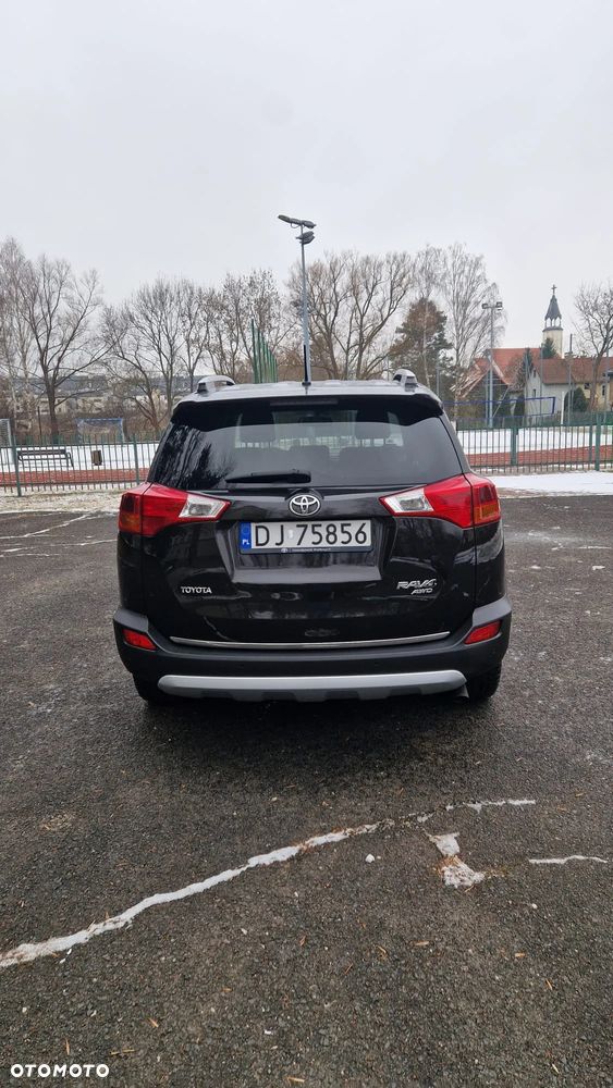 Toyota RAV4 2.0 D-4D Premium - 10