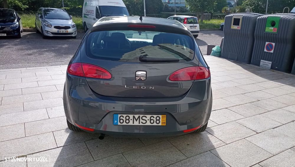 SEAT Leon 1.9 TDI DPF Ecomotive Style - 7