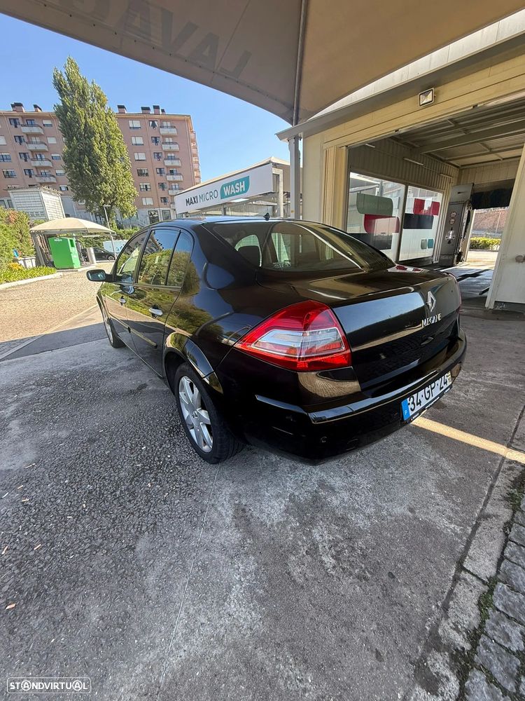 Renault Mégane 1.5 dCi Privilège Luxe - 11