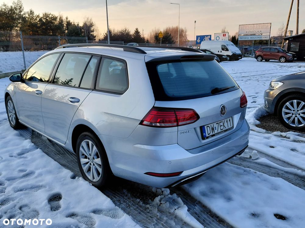 Volkswagen Golf 1.0 TSI BMT Comfortline - 4