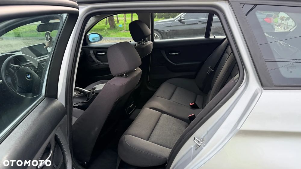 BMW Seria 3 - 6
