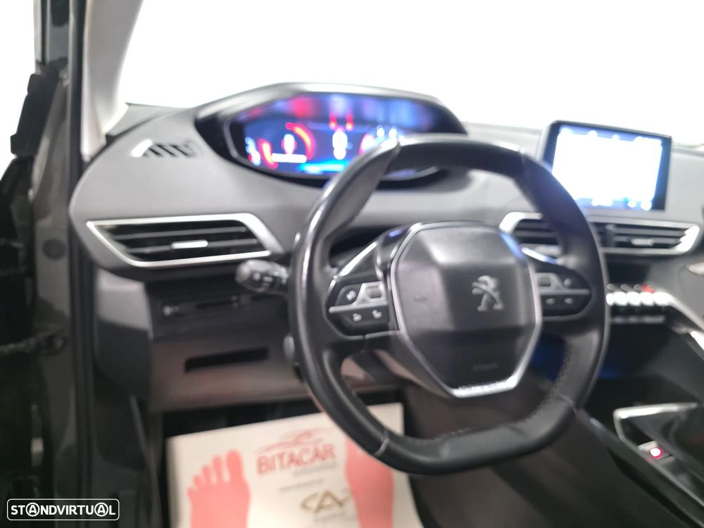 Peugeot 3008 1.5 BlueHDi Active - 50