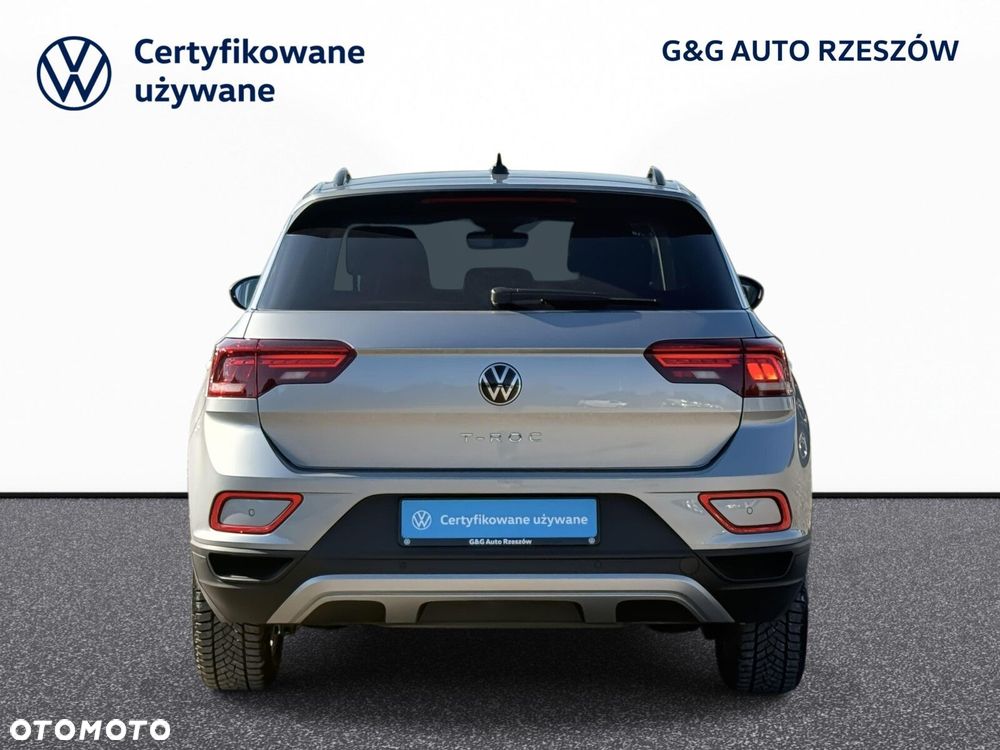 Volkswagen T-Roc - 13