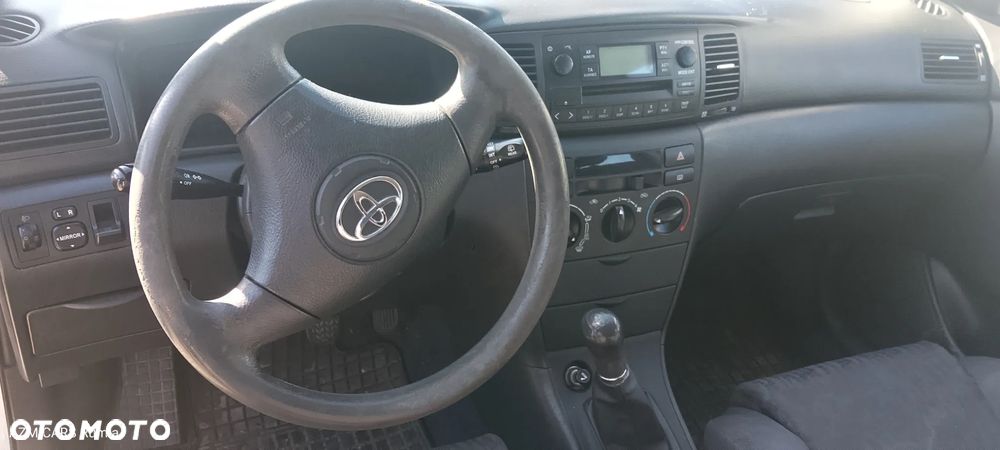 TOYOTA COROLLA E12 - 6