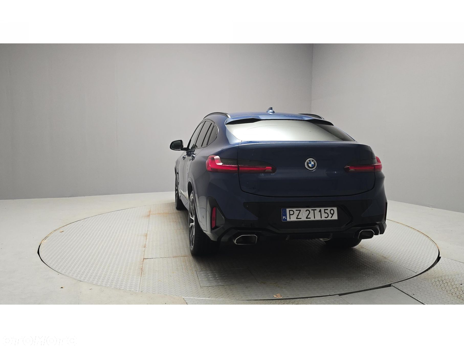 BMW X4 - 4