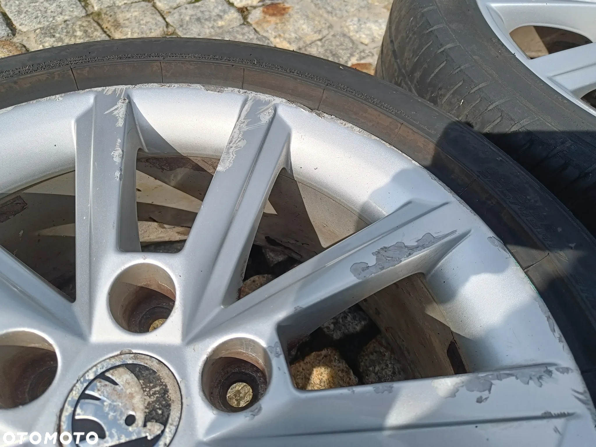 Felgi Aluminiowe 17 Skoda Octavia 3 5x112 ET49 5E0601025E Koła VW Seat Audi - 4