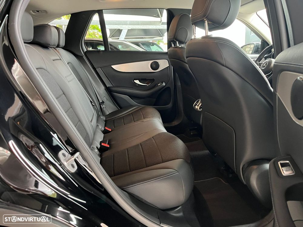 Mercedes-Benz GLC 300 de 4Matic - 53