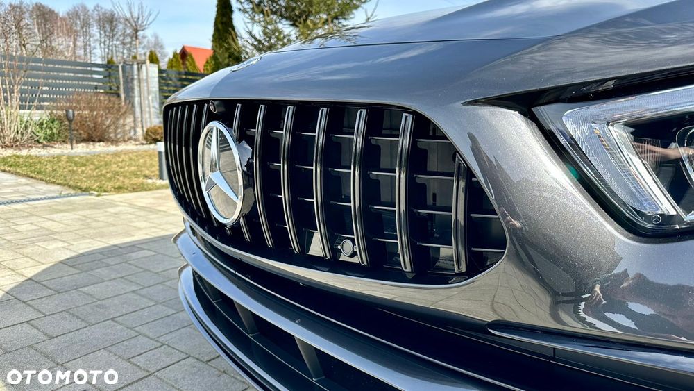 Mercedes-Benz CLS - 5