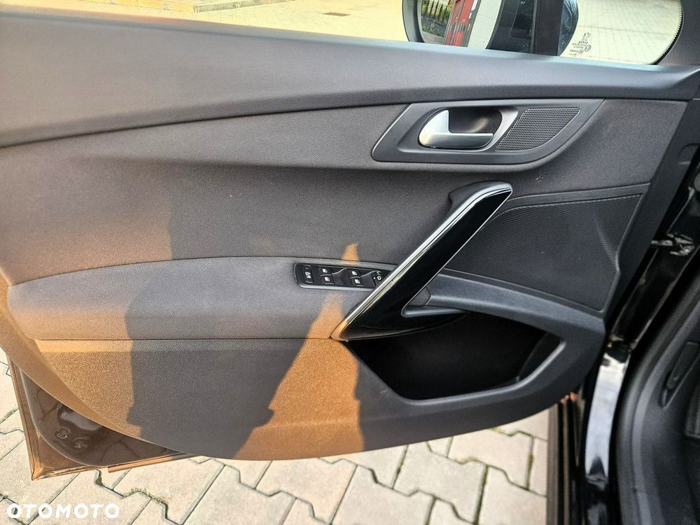 Peugeot 508 BlueHDi 180 EAT6 Stop&Start Allure - 19