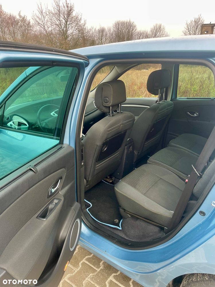 Renault Scenic - 12