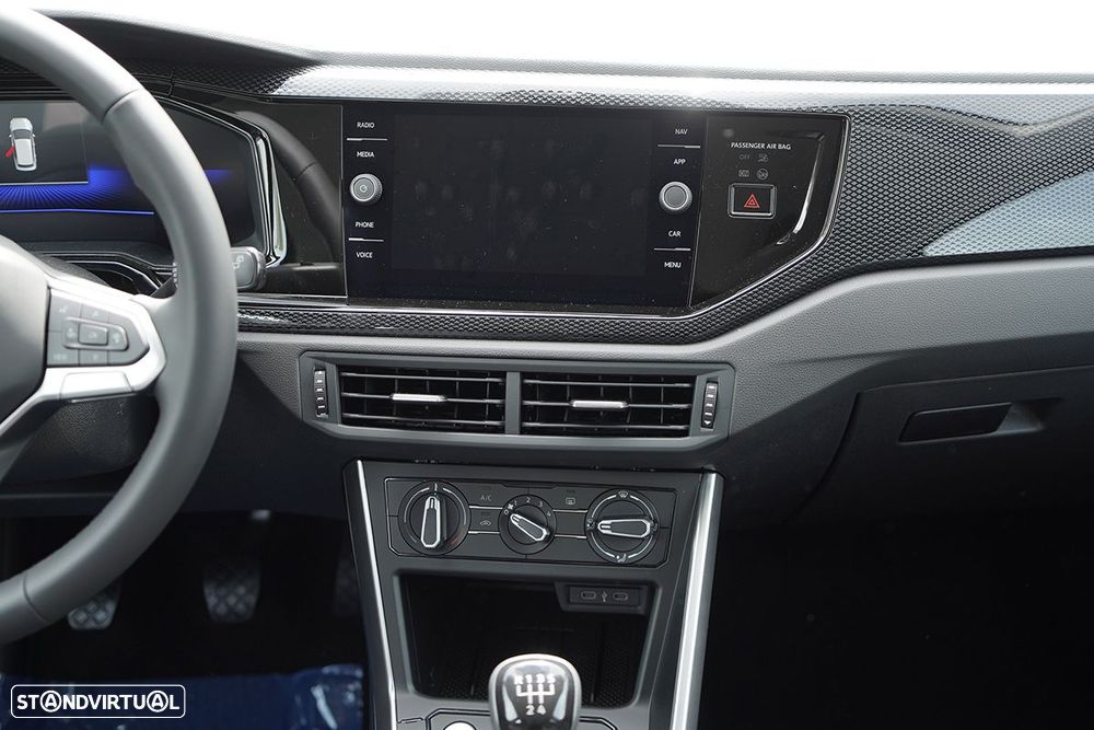 VW Taigo 1.0 TSI Urban - 8