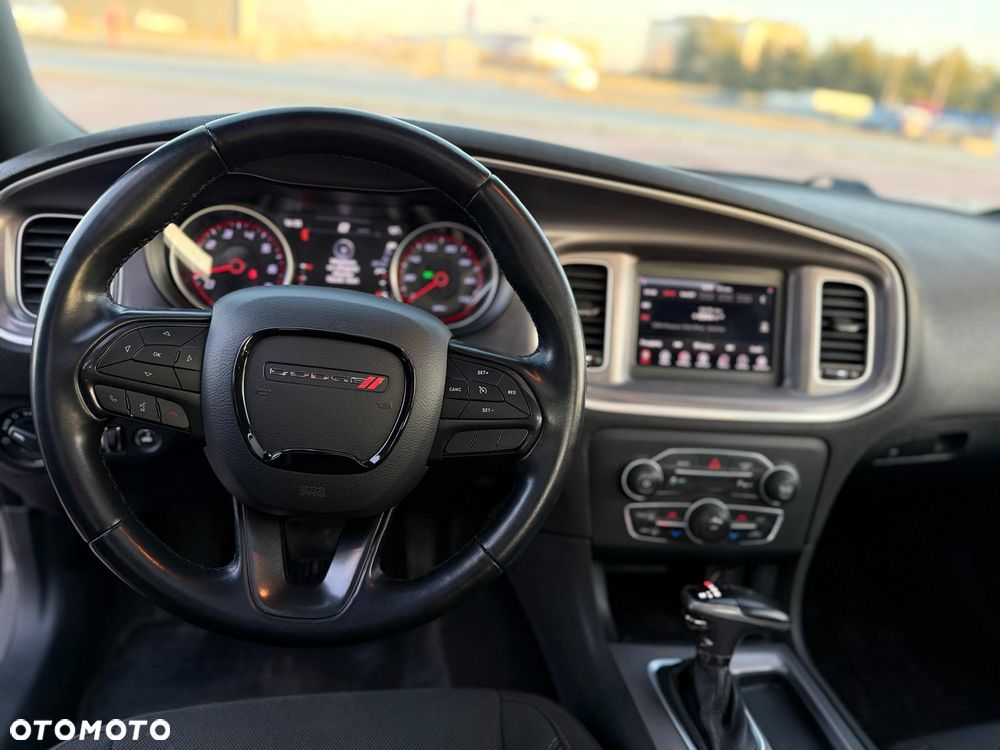 Dodge Charger - 8