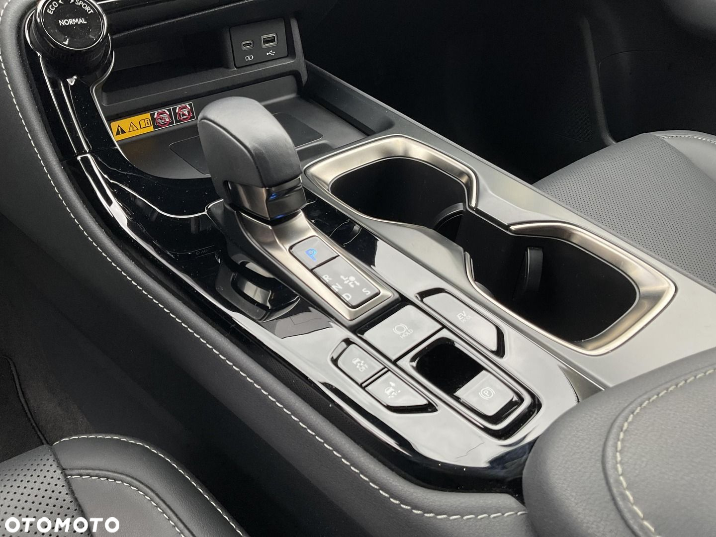 Lexus NX - 29