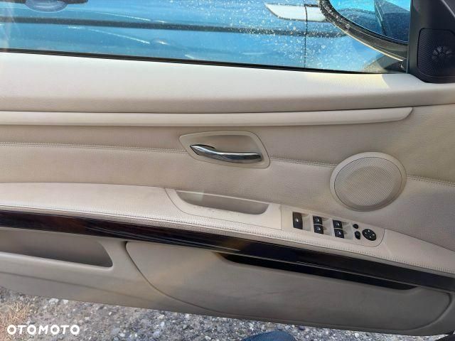 BMW Seria 3 335i - 17