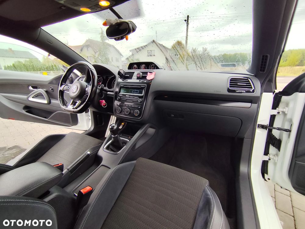 Volkswagen Scirocco 1.4 TSI BMT Perfectline - 16