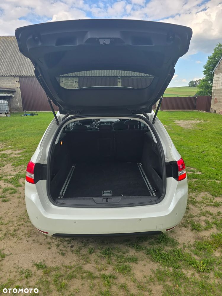 Peugeot 308 1.2 PureTech Style S&S - 7