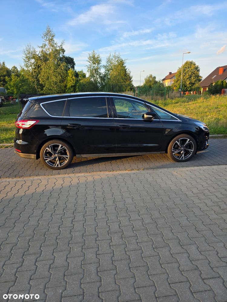 Ford S-Max 2.0 TDCi 4WD Titanium PowerShift - 6