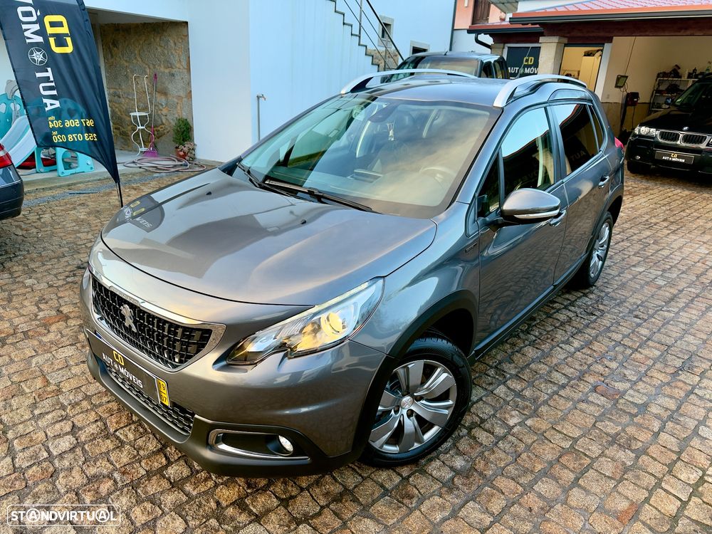 Peugeot 2008 1.5 BlueHDi Signature - 9