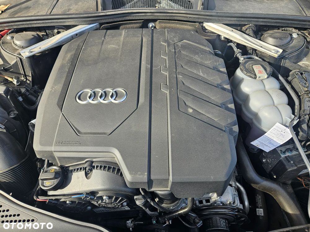 Audi A4 Avant 40 TFSI S tronic - 39