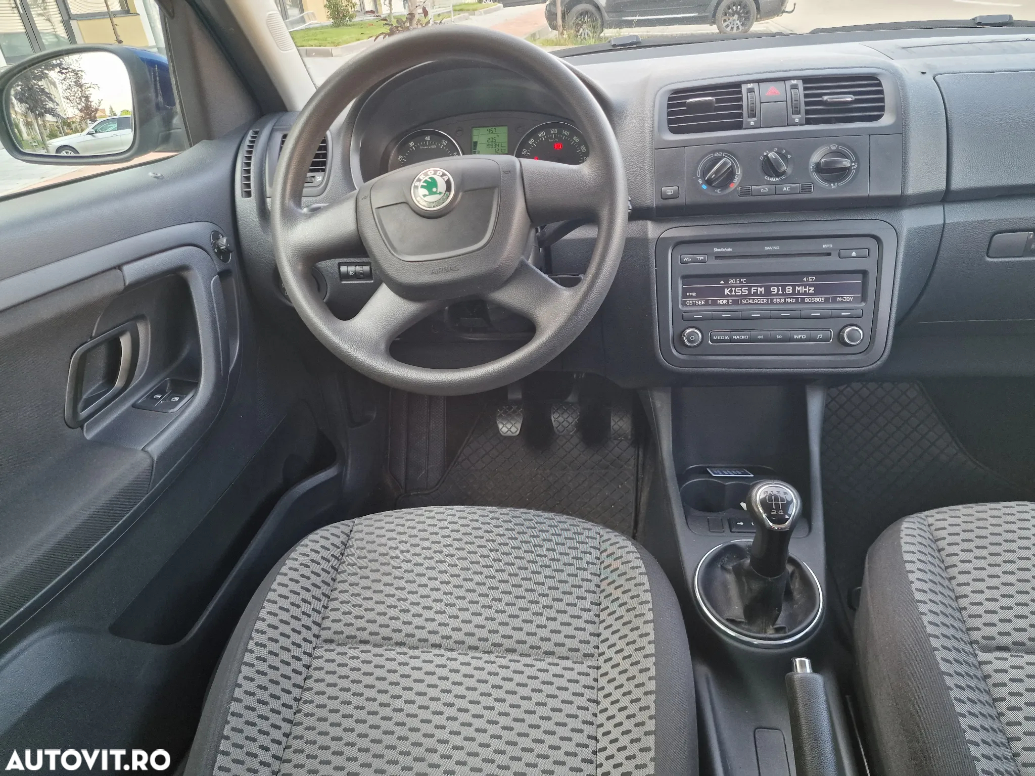 Skoda Roomster 1.2 TSI Ambition PLUS EDITION - 10